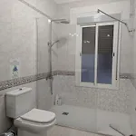 Eduardo Lucena 5, Patios דירה
