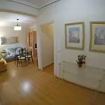 Eduardo Lucena 5, Patios דירה *