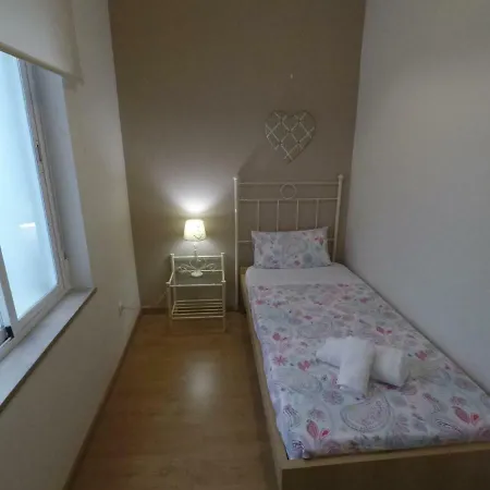 Eduardo Lucena 5, Patios Appartement
